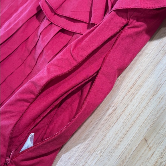 By Anthropologie Red Ruffled Blouse 💯 Cotton - Picture 5 of 13